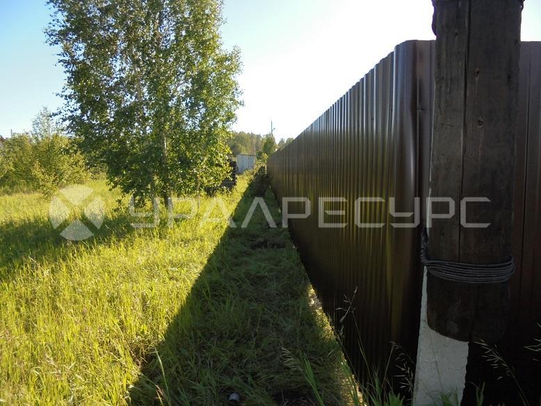 Забор из профлиста в д. Верхнее Дуброво