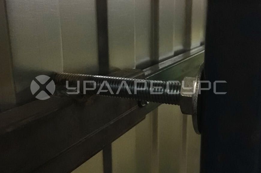 Комбинированное ограждение для компании «Трэвел Ритейл Домодедово»